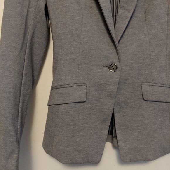 H&M Grey Blazer Size 2 - Picture 6 of 7